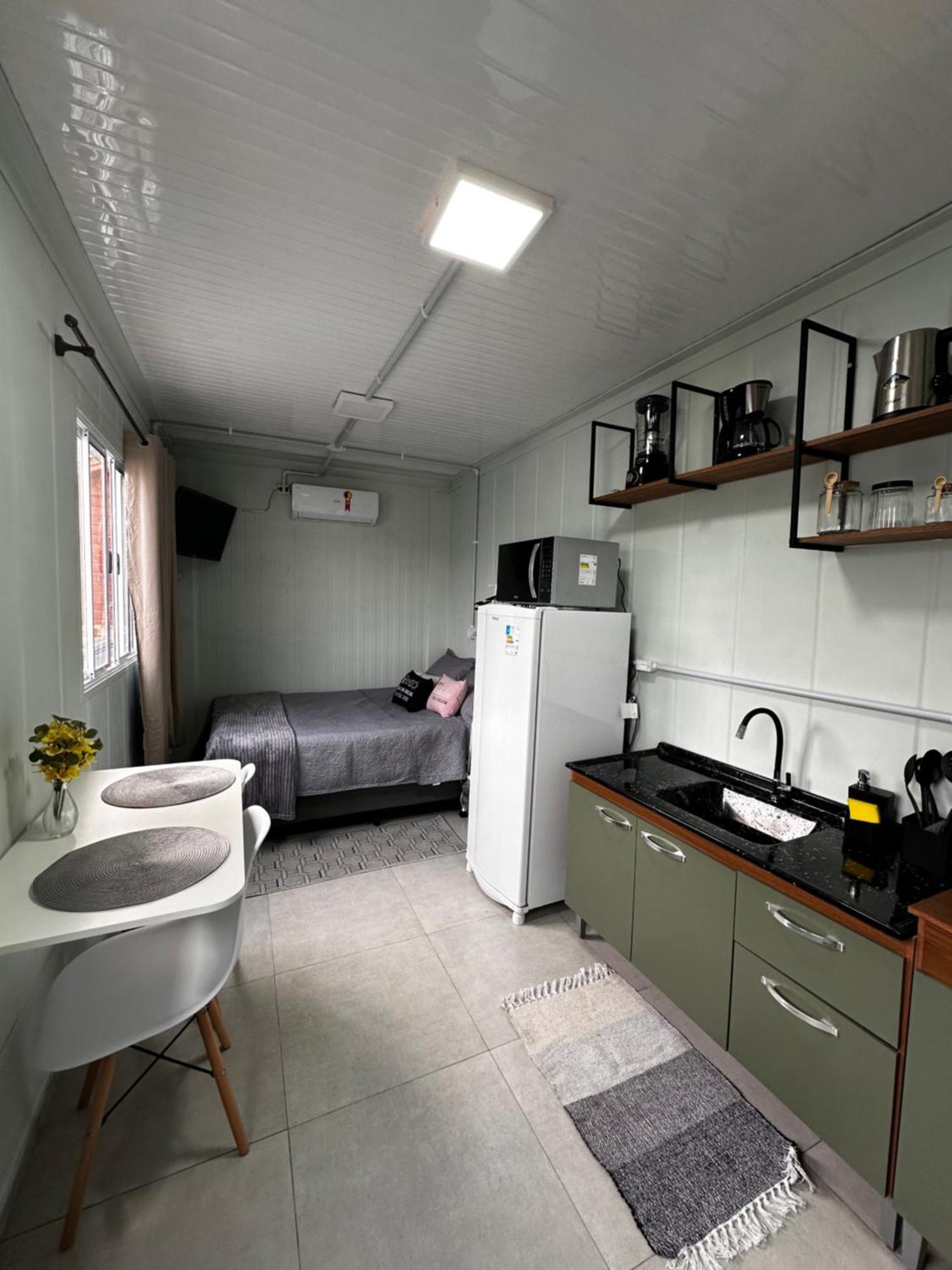 Kitnet Container Com Garagem Villa Itapema Exterior foto